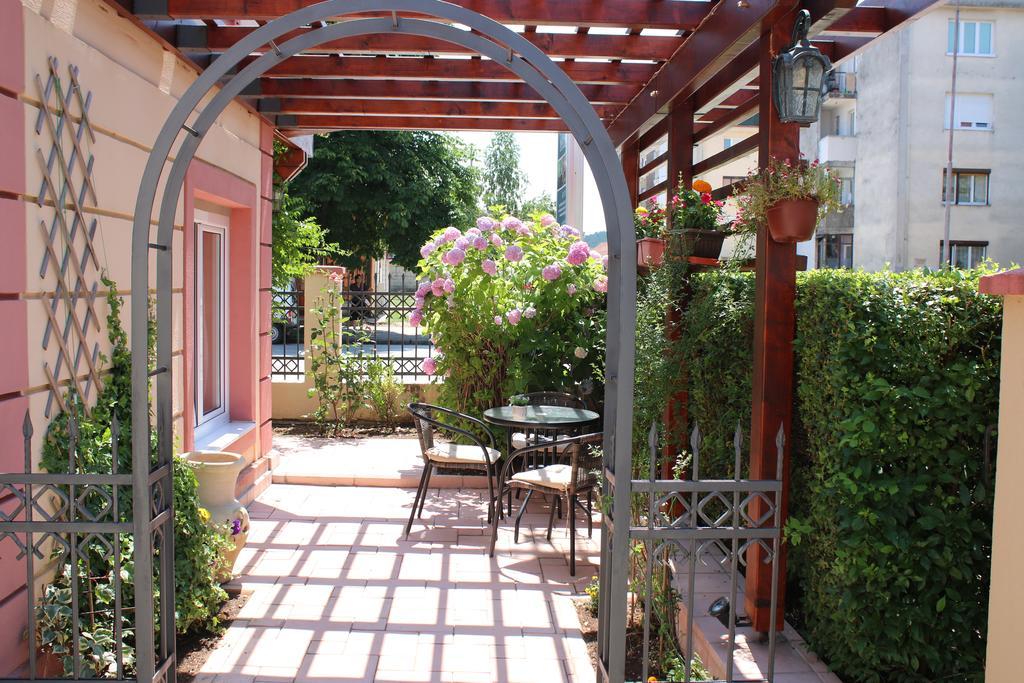Apartments Dragovic Niksic Luaran gambar