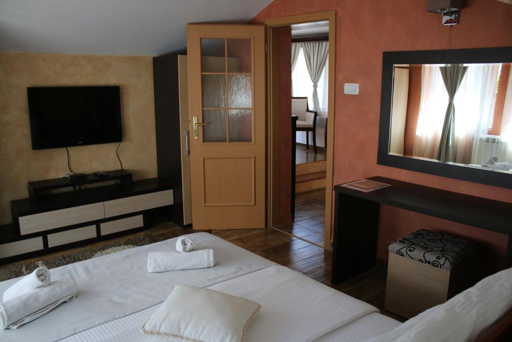 Apartments Dragovic Niksic Luaran gambar